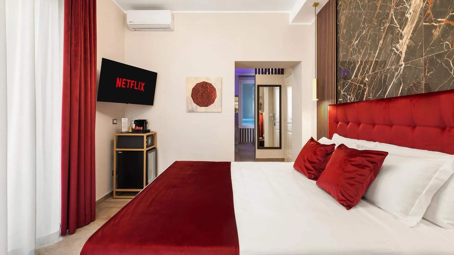 Hotel Albadea Deco&Jacuzzi Rom Italien