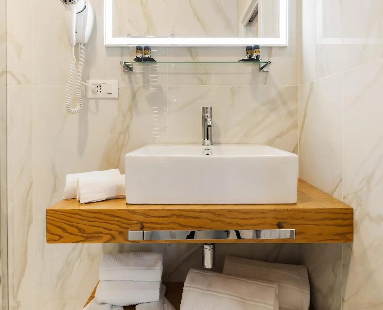 Gasthof Hotel Albadea Deco&Jacuzzi Rom
