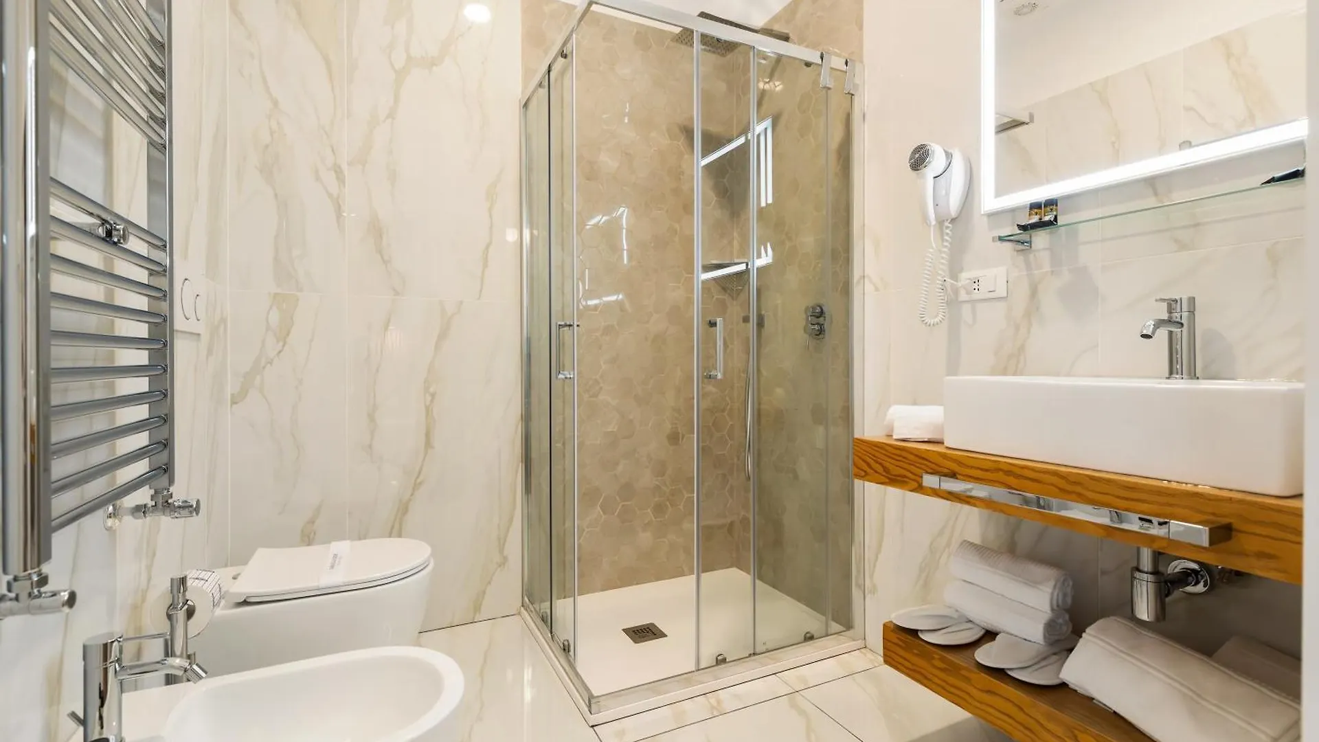 Gasthof Hotel Albadea Deco&Jacuzzi Rom