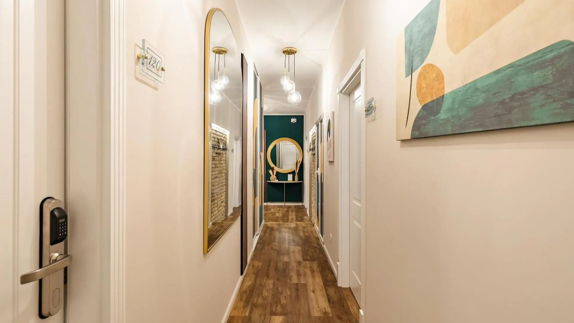 Pensionat Albadea Deco&Jacuzzi Hotell Rom Italien
